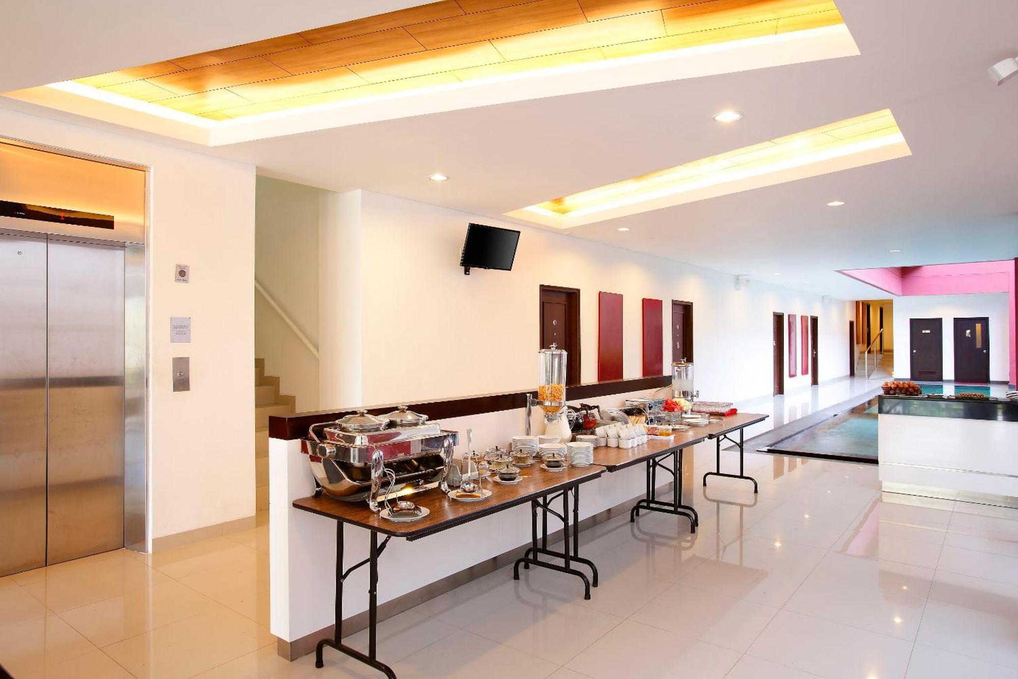 Legian Amaris Hotel Dewi Sri - Bali מראה חיצוני תמונה