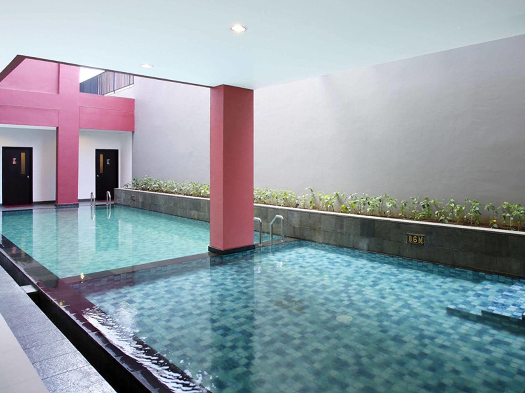 Legian Amaris Hotel Dewi Sri - Bali מראה חיצוני תמונה